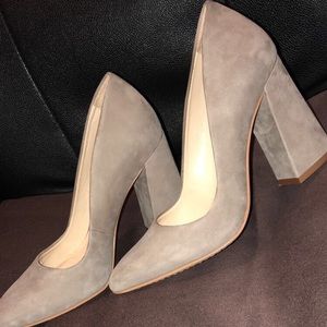 Vince Camuto Pumps
